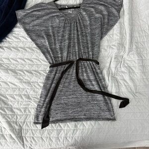 EUC Max Studio Knit casual dress w/ Black Belt